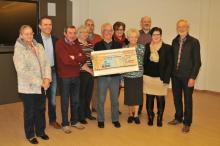 Uitreiking cheque Sint-Antoniusviering